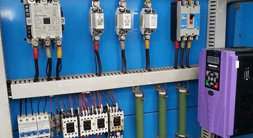 <span>高性價比(bǐ),同比省電</span>25%~50%